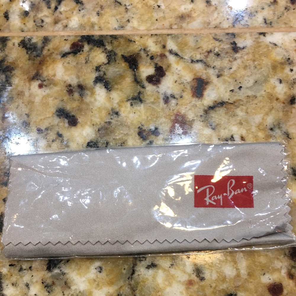 Ray-Ban